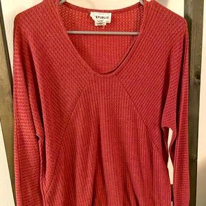 Long-Sleeved Waffle Top V-Neck